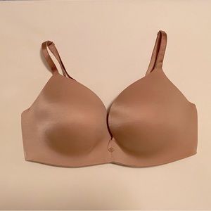 Victoria’s Secret So Obsessed Wireless Push-Up Bra